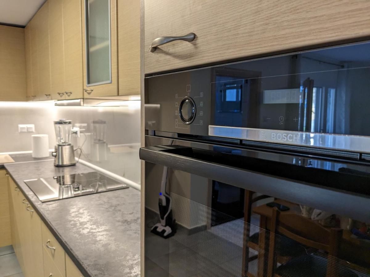 Ethos Apartment เนอาเปรามอส ภายนอก รูปภาพ